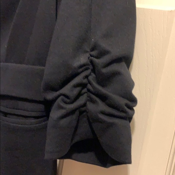 Blazer - Picture 4 of 4